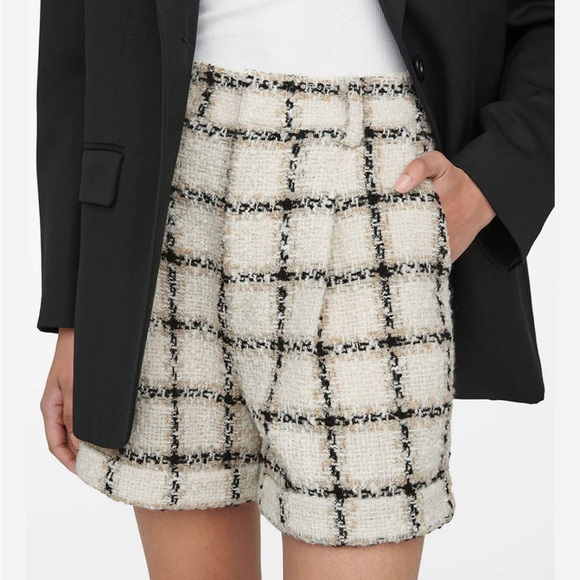 NWT Anine Bing Becky plaid tweed shorts size 38 - Picture 6 of 7